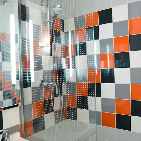 Ibis Styles Centre Paul Doumer Hotel