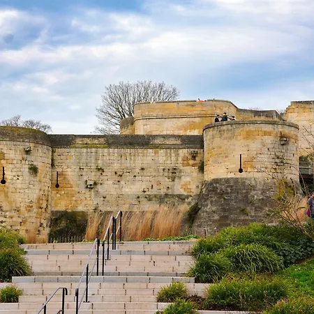 فندق Ibis Styles Centre Historique 3*