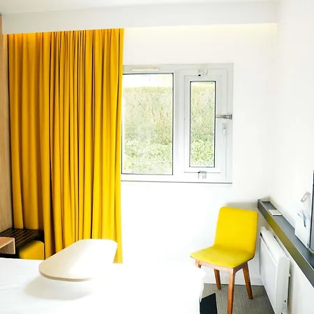 Ibis Styles Centre Paul Doumer Hotel 3*