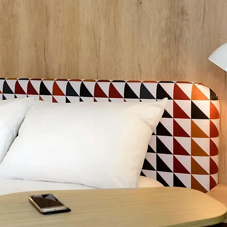 Hotel Ibis Styles Centre Paul Doumer 3*