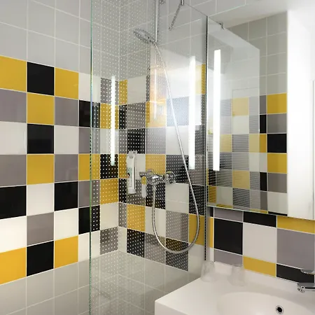 Ibis Styles Centre Historique 3* Кан