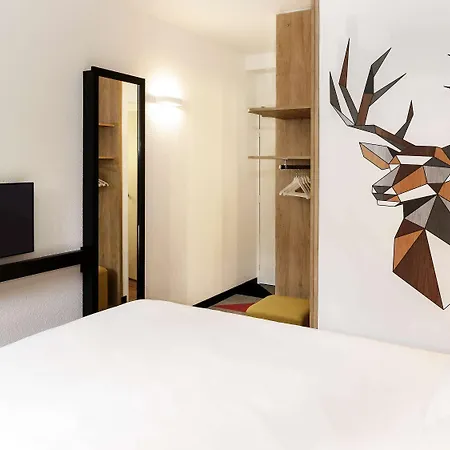 Ibis Styles Centre Historique Hotell 3*