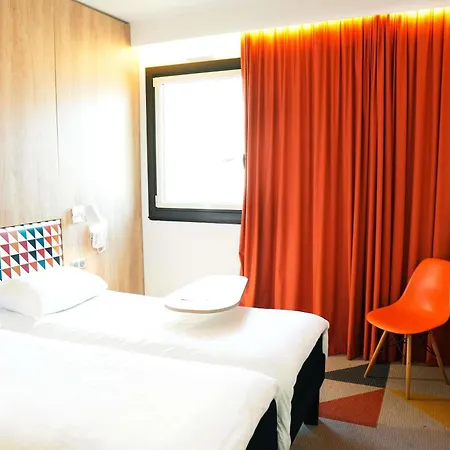 Ibis Styles Centre Historique 3* Кан