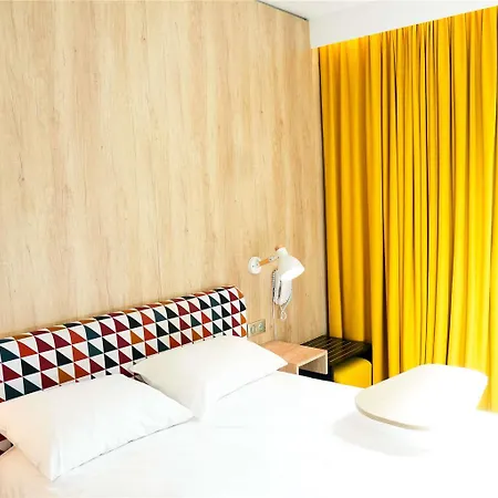 Ibis Styles Centre Paul Doumer Hotel Caen