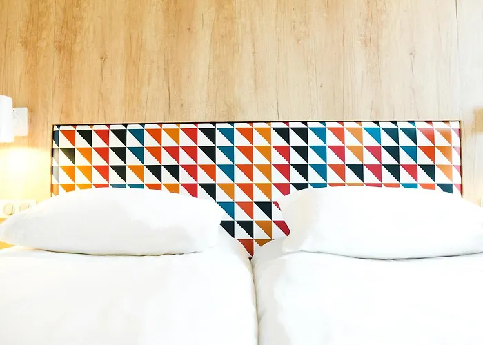 Ibis Styles Centre Historique Hotell 3*