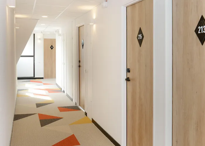 Ibis Styles Centre Historique 3* Кан